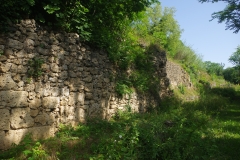 Walls along the east side of Edessa leading to the east gate.