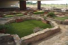 Garden area in the Domus degli Affreschi.